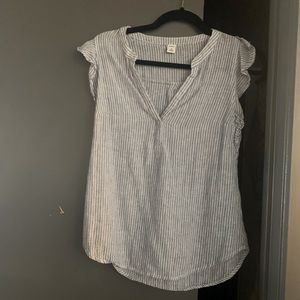 Old Navy Ruffle Sleeve Blouse - XS